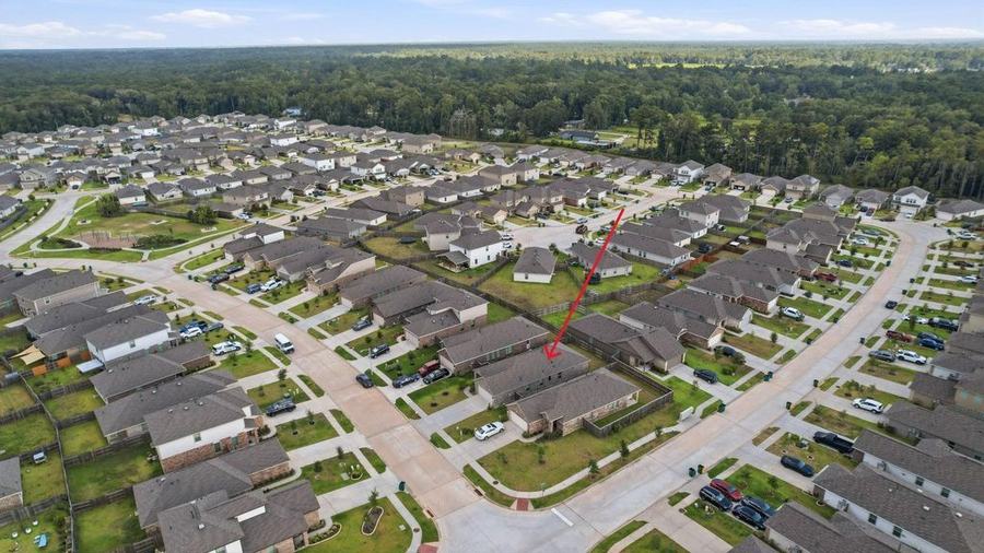 Aerial view of 20840 Cropani Shadow Dr and the surrounding neighborhood