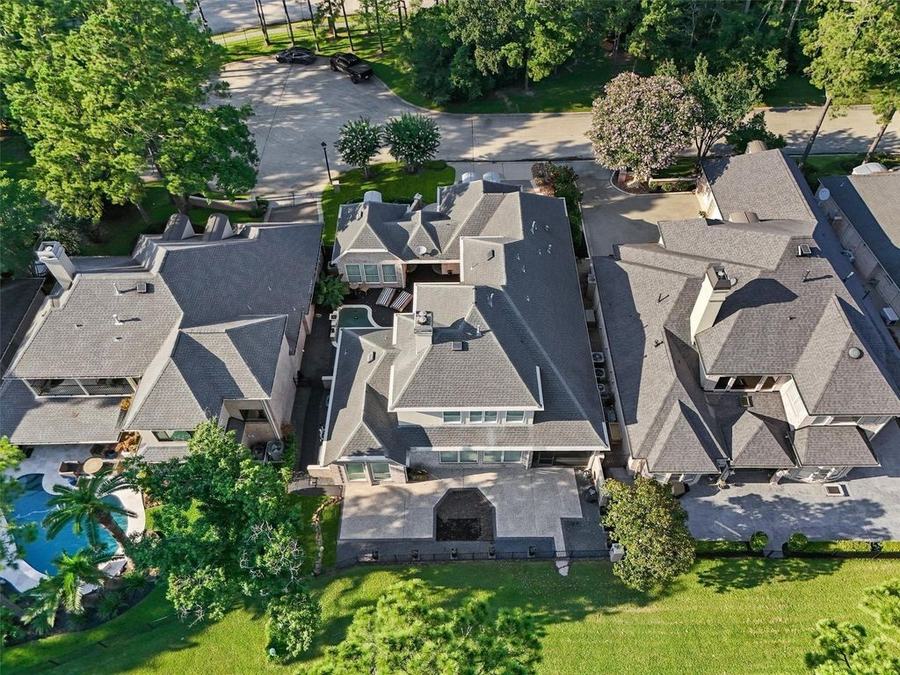 Aerial view of 4214 Hidden Links Ct and the surrounding neighborhood