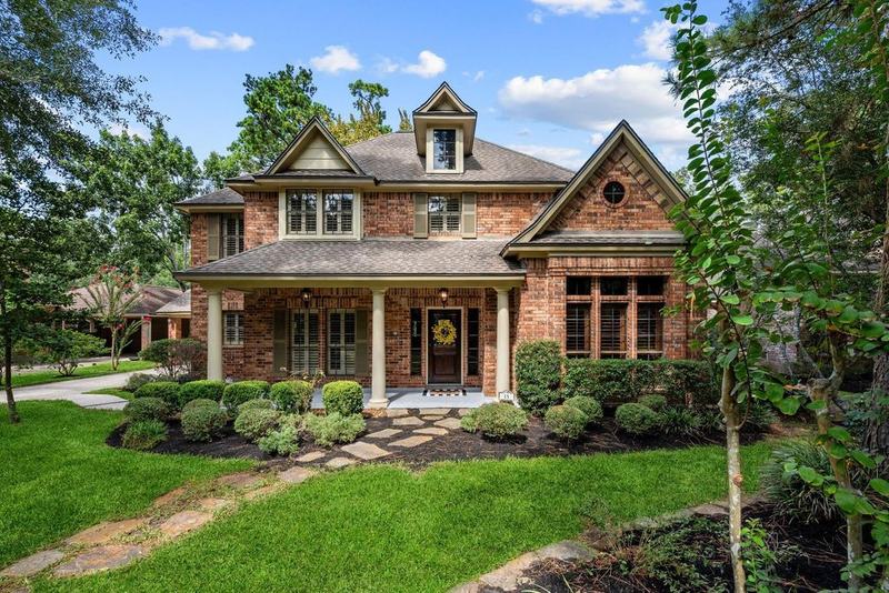 Brick estate home in The Woodlands, one of Michael O'Neal's listings